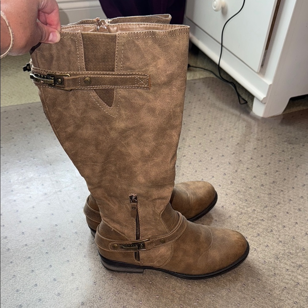 Brown Women's Boots